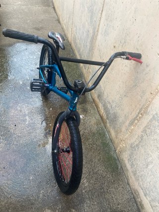 Bicicleta BMX azul