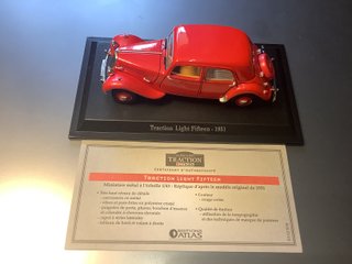 Coche Citroen Traction 1/43 Univer