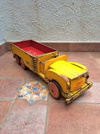 Gran Camión de madera vintage marca JOSCA