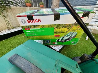 Cortacésped Bosch EasyMower 18V-32-200