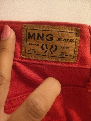 Pantalones Vaqueros Rojos Mango T. 36/S
