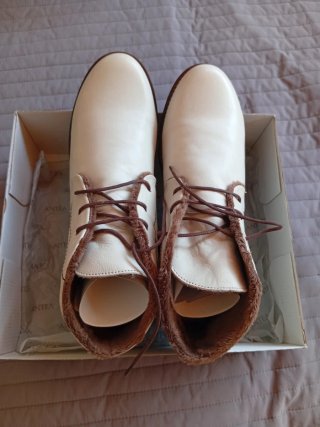 Botas Antea cuero blanco nuevas