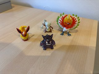 Marowak, Gengar, Flareon, Ho-Oh Tomy Pokemon