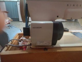 Máquina de coser Singer eléctrica 801-22