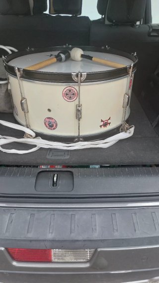 Bombo Rockstar para fiestas