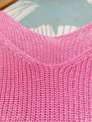 Camiseta tirantes rosa con brillos