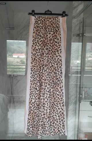 Pantalón Adidas Adibreak Animal Print