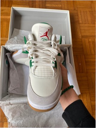 Jordan 4 Retro SB Pine Green Talla 41