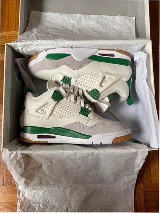 Jordan 4 Retro SB Pine Green Talla 41