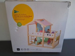 Casa de muñecas de madera El Corte Inglés