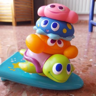 Juguete de baño para bebés