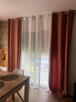Cortinas salón rosa.