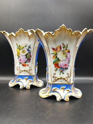 Pareja jarrones isabelinos porcelana antigua