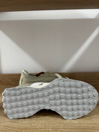 Zapatos New Balance 327 Talla 36