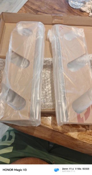 Estantería para 3 skate/patinetes