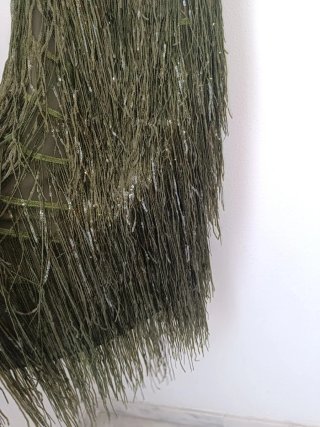 Vestido de flecos verde Zara