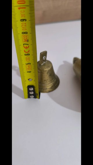 Figuras  encendedor campanas bronce