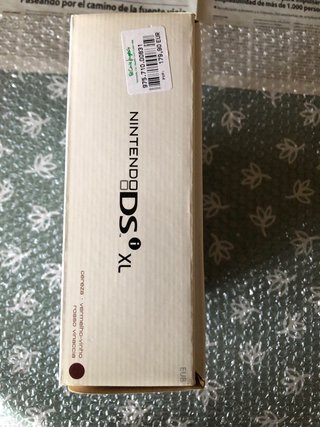 Nintendo DSi XL Granate