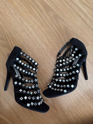 Tacones Steve Madden Negros con Brillantes