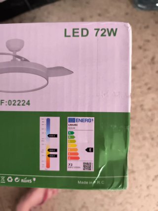 Ventilador de techo moderno