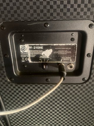 Markbass Little Mark III - Ampeg 210 - Warwick 115