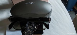 Gafas Guess con funda