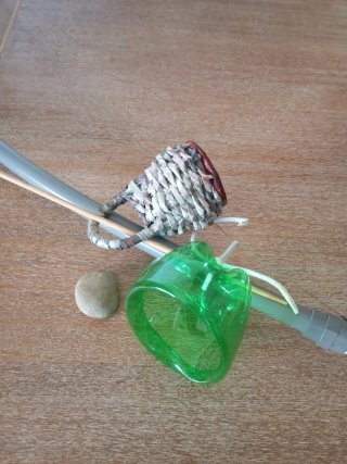 Berimbau económico hecho a mano