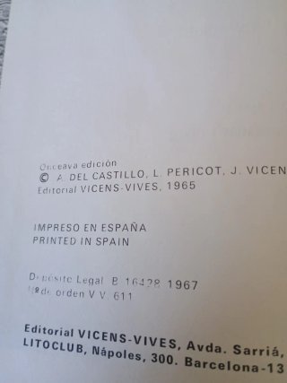 SE VENDEN LIBROS ANTIGUOS