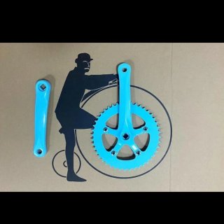 Bielas y platos de colores para bici