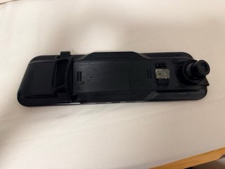 Retrovisor con cámara frontal
