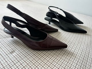 Zapatos Zara Bordo y Negro