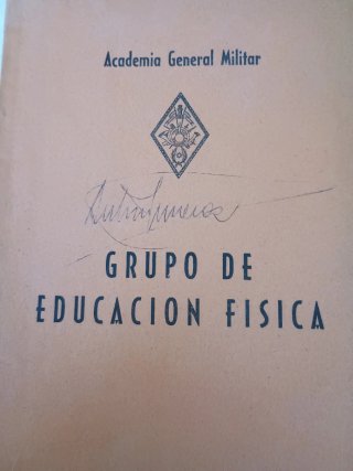 SE VENDEN LIBROS ANTIGUOS