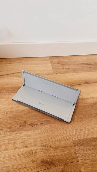 Microsoft Surface Pro 6 - 16RAM/ i7/ 1TB/ Win11