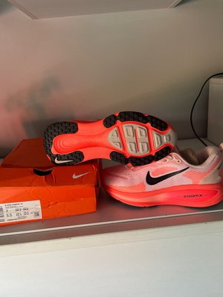 Nike Vomero 18 Talla 38