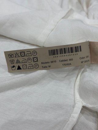 Blusa Massimo Dutti blanca con lazada