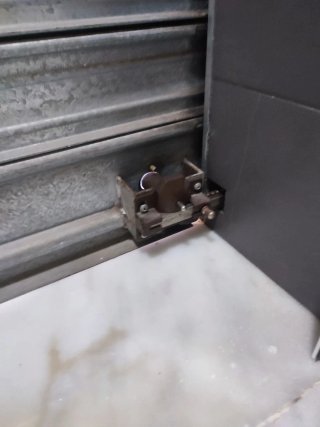 Persiana de seguridad de acero