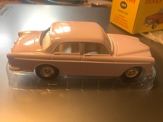Dinky Toys Volvo Amazon 122S Atlas 1/43