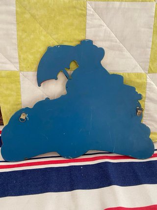 Percha infantil de madera con osito y coche