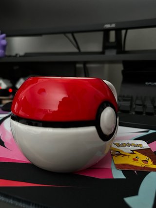 Taza Pokémon Bola de Pokebola Cerámica