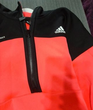 Sudadera Adidas Negra y rosa