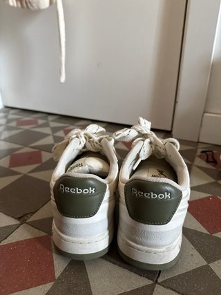 Zapatillas Reebok Blancas y Verdes son unisex