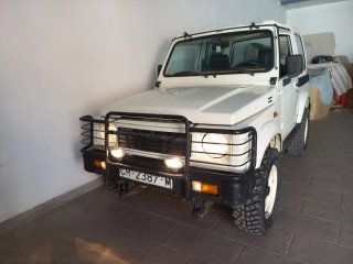 Suzuki Samurai 1990