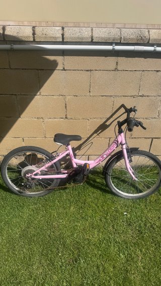 Bicicleta niña rosa poco uso