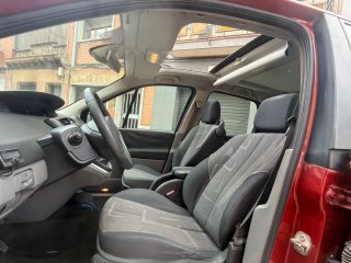 Renault Scenic 1.6 Gasolina – ¡Amplio, con Garantí