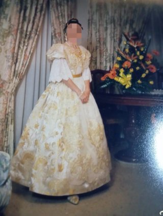 Traje de Fallera Talla 36 Dorado y Blanco