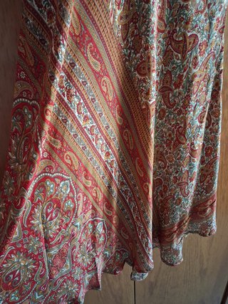 Vestido largoestilo boho chic estampado paisley