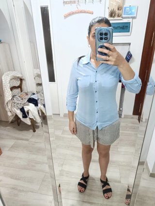 Blusa corta a rayas