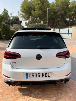 Volkswagen Golf GTI Performance DSG Nacional