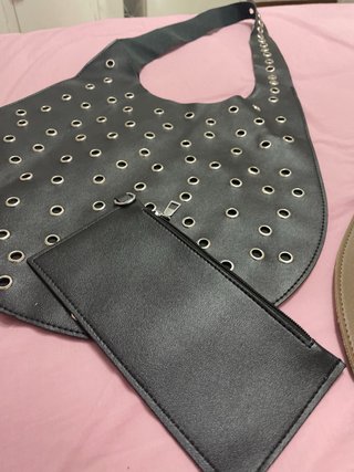 Carteras de dama negras y marrones
