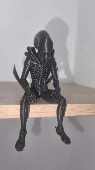Figura Alien Xenomorfo Negra